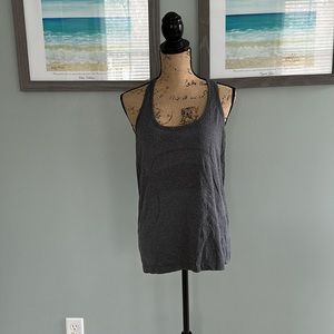 Medium lululemon tank